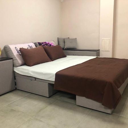 Nigoyana,23 Apartment Вокзал Днепр Eksteriør billede