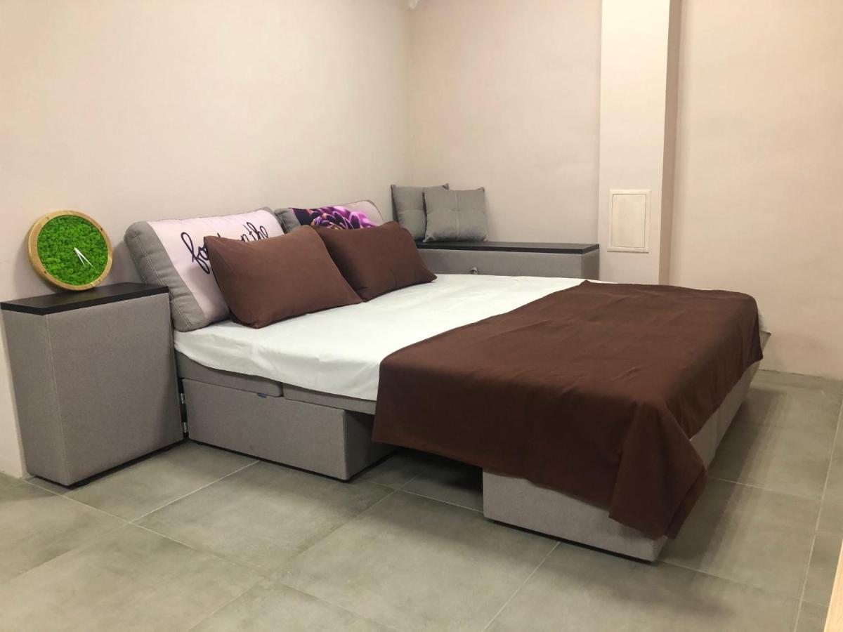 Nigoyana,23 Apartment Вокзал Днепр Eksteriør billede