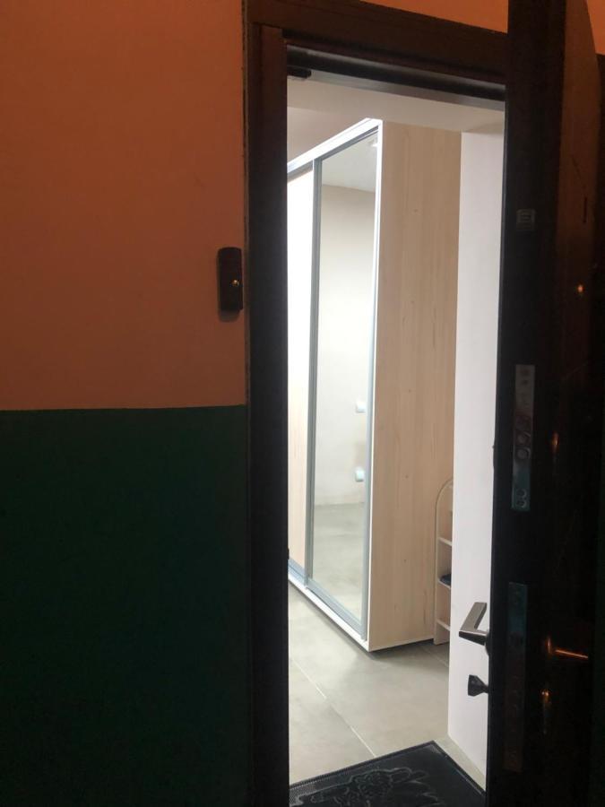 Nigoyana,23 Apartment Вокзал Днепр Eksteriør billede
