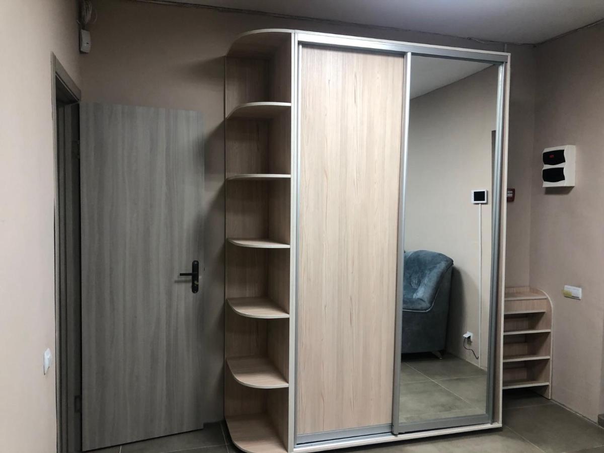 Nigoyana,23 Apartment Вокзал Днепр Eksteriør billede